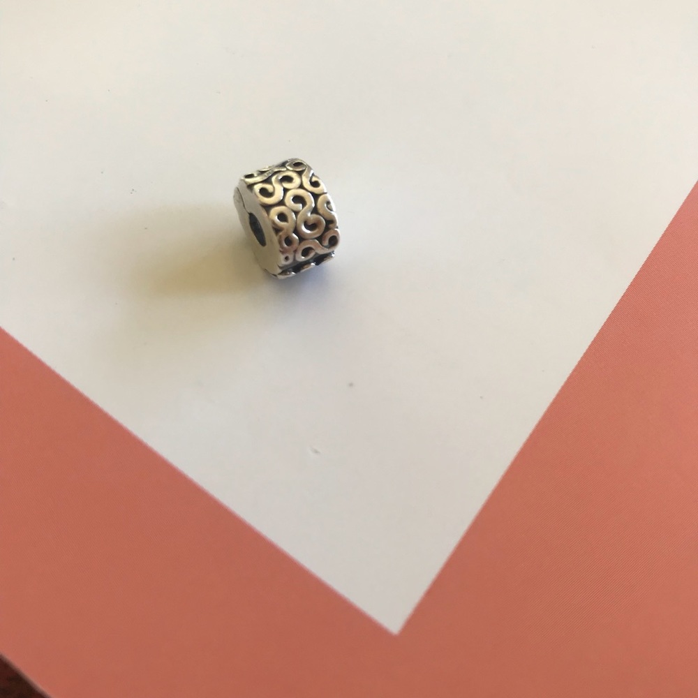 Pandora S clip - Picture 2 of 3